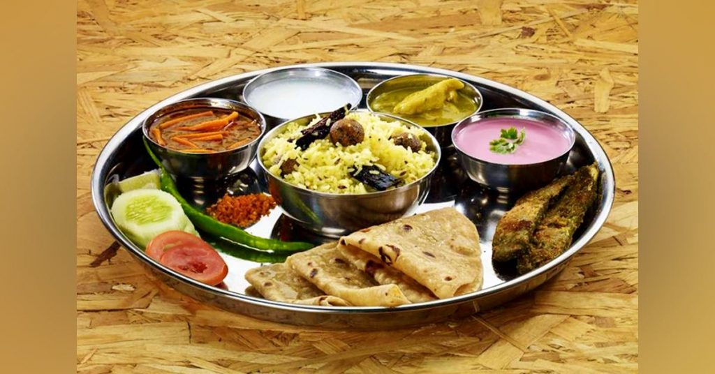 Food you must eat in Pune